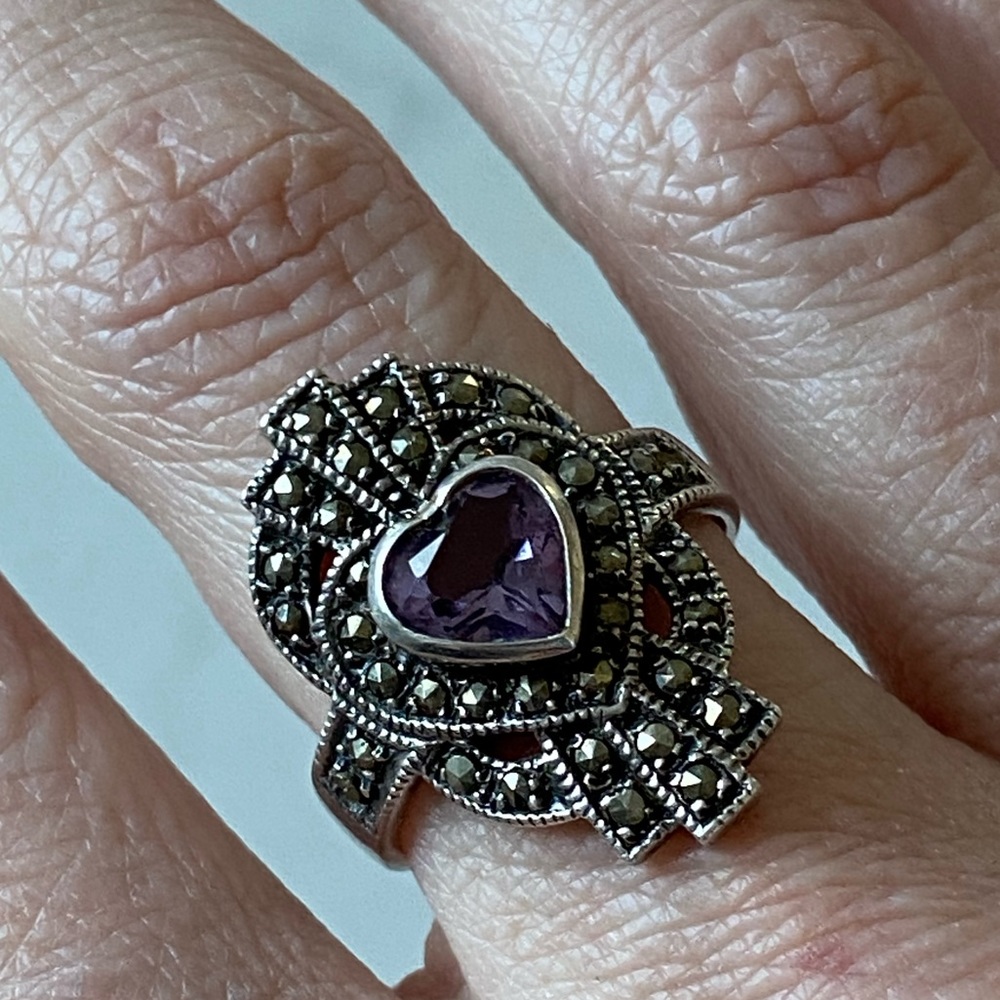 Vintage 925TR Mexico sterling silver amethyst marcasite ring - Picture 7 of 13